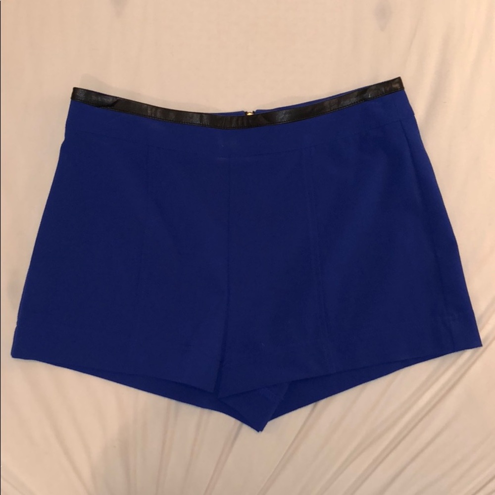 Royal blue short with black leather waist detail